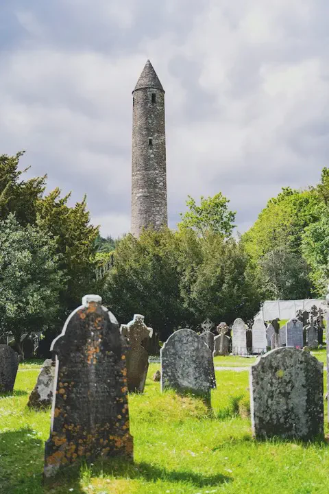 Rebels remain in camp at Croghan
